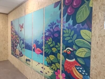 Des fresques grand format pour humaniser un chantier — Territoire d’Énergie 44